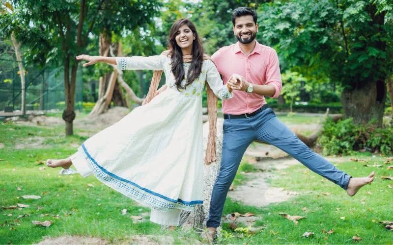 business couple, time management, couple who work together